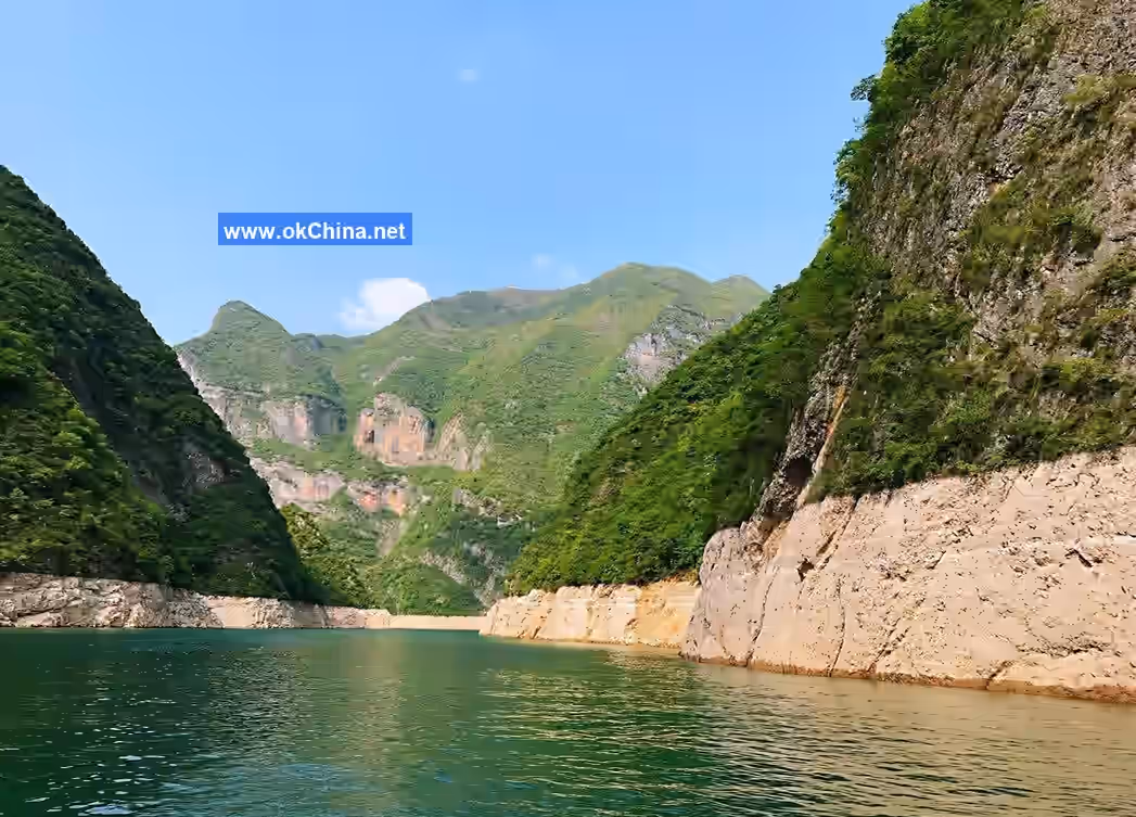 Small Three Gorges And Mini Three Gorges Tourist Area