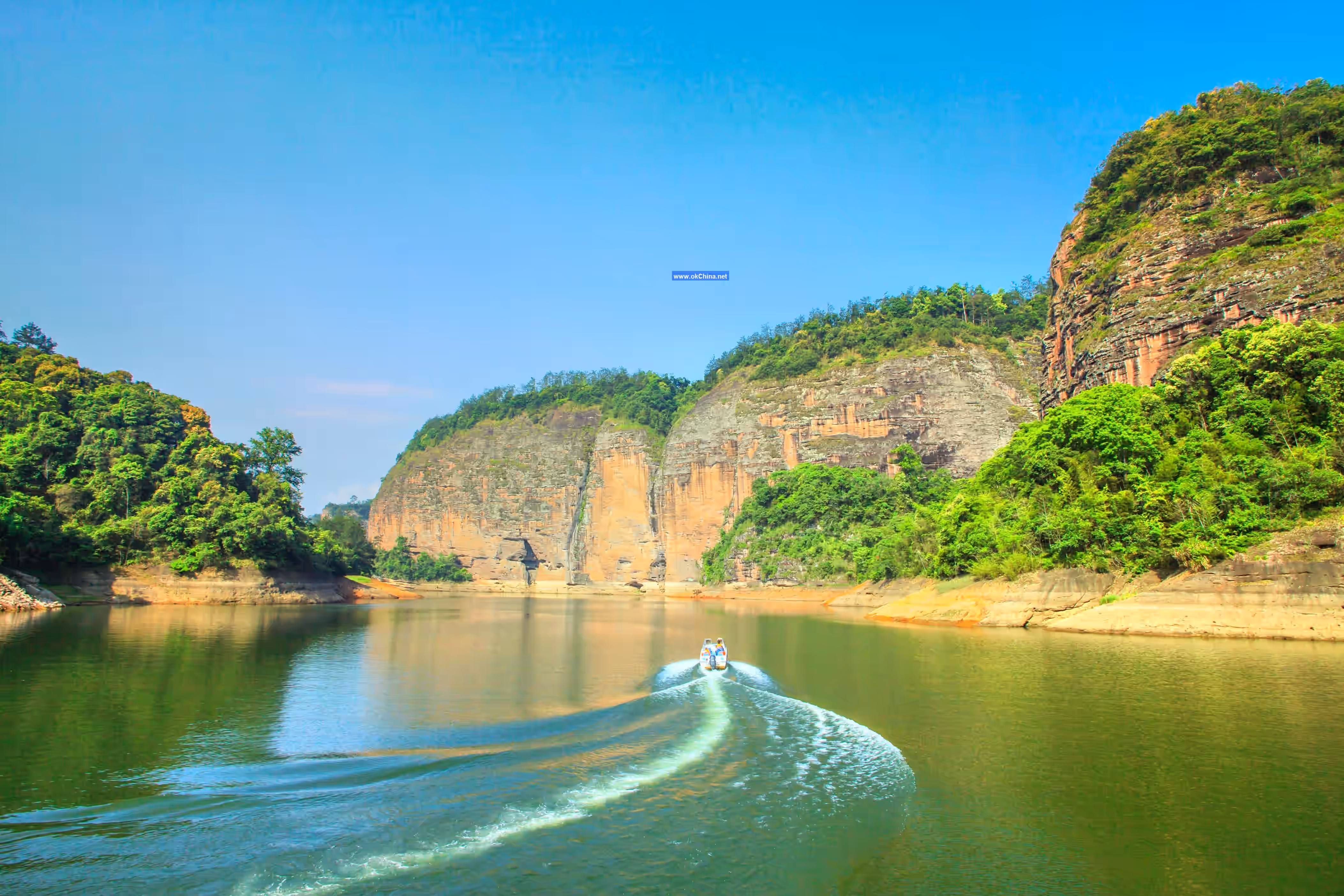 Taining Scenic And Tourist Area