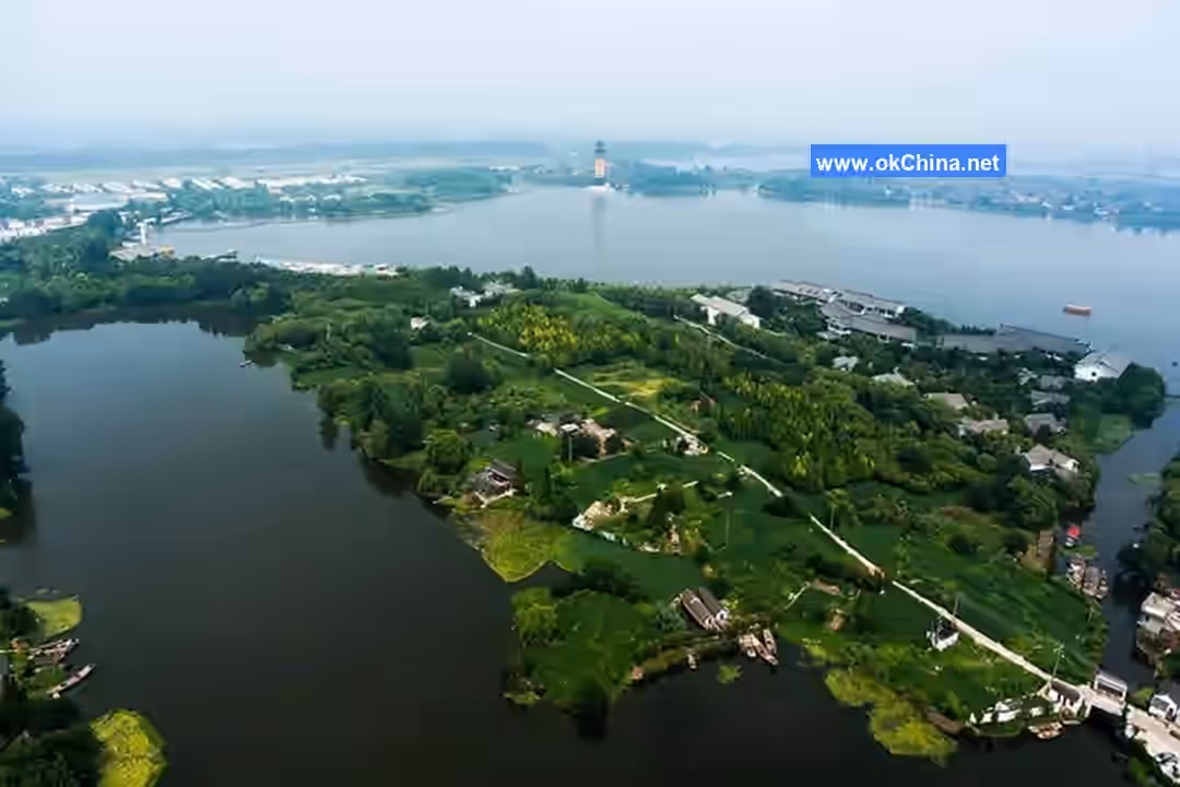 Qinhu Lake Tourist Area