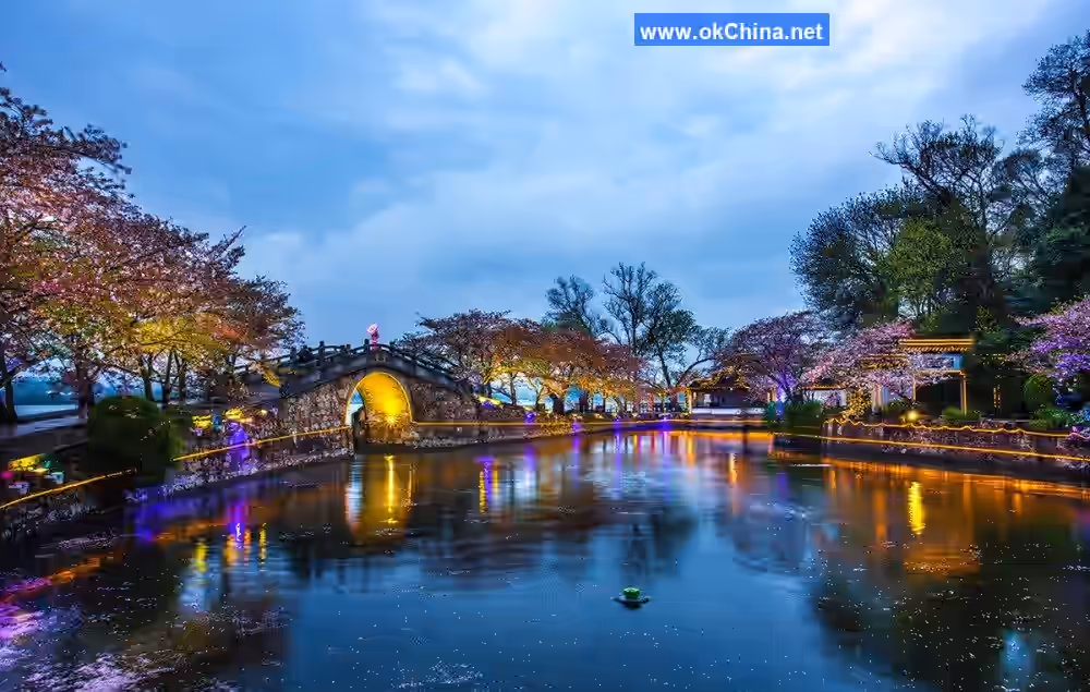 Yuantouzhu Tourist Scenic Area